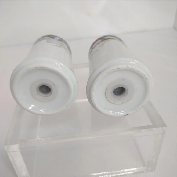 Fairfield Vanessa Salt and Pepper Shaker Set - Picture 6 of 8